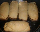 A picture of step 5 of Dinner rolls.