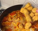A picture of step 7 of Vietnamese Crab-cake Noodle Soup | Bún Riêu.