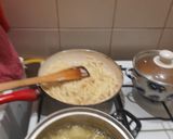 Fehér, hagymás, krumplis tészta szélesmetélttel recept fázis 5 fotója