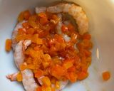 Foto del paso 6 de la receta: Flan de atún compuesto con pimiento rojo y gambas