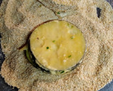 Foto del paso 3 de la receta: Milanesa de berenjena rellena con queso