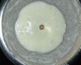 A picture of step 2 of Refreshing melon shake with ice cream.