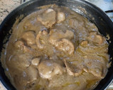 Foto del paso 8 de la receta: Solomillo de cerdo en salsa de champiñón