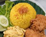 Foto langkah ke 4 dari resep Nasi Kuning Ayam Crispy.