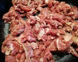 Foto langkah ke 3 dari resep 74. Beef Stroganoff.