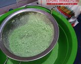 Foto langkah ke 3 dari resep Kue Putu Bambu.