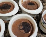 Foto del paso 3 de la receta: Cuajada de Chocolate con Oreo, Nata y Helado