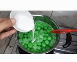 Foto langkah ke 5 dari resep Jenang Grendul Pandan (Candil Pandan).