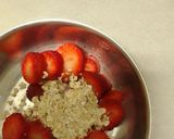 Foto del paso 1 de la receta: Postre de avena y fresas sin azúcar