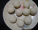 A picture of step 5 of Malai kofta (in white curry).