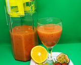 A picture of step 2 of Mango, strawberry, grapes juice.....