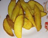 Foto langkah ke 3 dari resep Sautéed wedges potato.