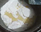 A picture of step 2 of Yogurt Cake.