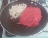 Foto del paso 2 de la receta: Spaghetti rojo con carne "Delicioso"