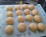 A picture of step 2 of Beautiful Jam buns.