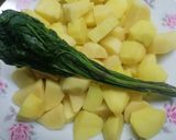 Krumpligulyás recept fázis 5 fotója