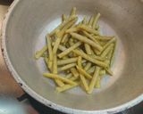 ग्वार फली की बुजी (gawar phali ki buji recipe in Hindi) रेसिपी चरण 1 फोटो