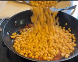 Foto del paso 3 de la receta: Garbanzos con cigalas