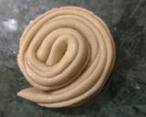 A picture of step 4 of Lachha paratha.