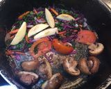 Foto del paso 5 de la receta: Salteado de Kale, Lombarda y Champiñones Portobello