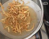 Foto langkah ke 3 dari resep Crispy Enoki mit Abon Keju.