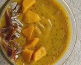 A picture of step 3 of Mango melon smoothie .