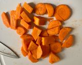 Foto del paso 1 de la receta: Sopa de zanahoria 🥕