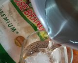 Foto langkah ke 4 dari resep Es Tropical Belimbing.