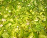 Foto del paso 2 de la receta: Arroz especiado con muslos de pollo