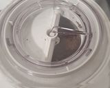 Foto del paso 3 de la receta: Helado de stracciatella bajo en azúcar (con heladera)