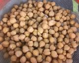 Foto del paso 1 de la receta: Ensalada de garbanzos y quinoa