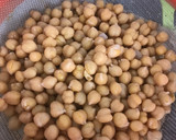 Foto del paso 1 de la receta: Ensalada de garbanzos y quinoa