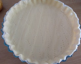 Foto del paso 1 de la receta: Tarta-galleta de peras con crema de vodka