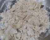 A picture of step 2 of Balu shahi.