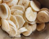 Φωτογραφία βήματος 1 της συνταγής Chips.... Μπανάνας