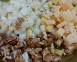 Foto del paso 5 de la receta: Ensalada Waldorf con queso 