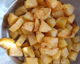 Foto langkah ke 4 dari resep Sambal goreng hati ampela kentang (part II).