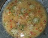 Foto langkah ke 5 dari resep Singkong Goreng Mekar dan Sambel.