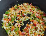 Foto del paso 1 de la receta: Arroz yamaní integral con verduritas