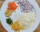 A picture of step 2 of Stuffed tomato bonda.