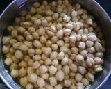 A picture of step 1 of Pindi Chole recipe.