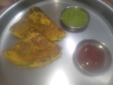 મેથી બેસન ચિલા (Methi Besan Chila Recipe in Gujarati)
