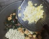 Foto langkah ke 4 dari resep Mie Kuah Daun Pepaya Jepang.