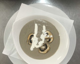 Foto del paso 3 de la receta: Crema de champiñón 🍄