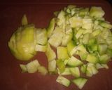 Foto del paso 3 de la receta: Revuelto de zapallitos verdes con zanahoria y pollo 🧅🥕🍗