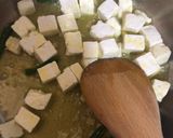 A picture of step 4 of Shahi Paneer.