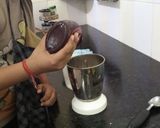 A picture of step 1 of Oreo shake.