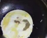A picture of step 6 of Singaporean rice.