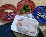 Foto langkah ke 1 dari resep Ayam Pepaya Muda (Jukut Gedang).