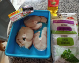 Foto del paso 1 de la receta: Tintorera en salsa amarilla